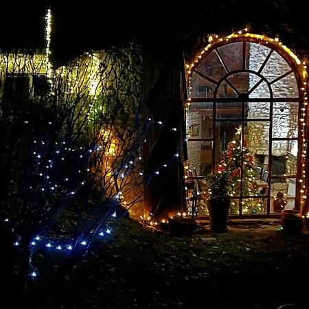 Gîte loustalneve Bourg-de-Visa Extérieur photo