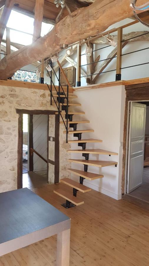 Gîte loustalneve Bourg-de-Visa Extérieur photo